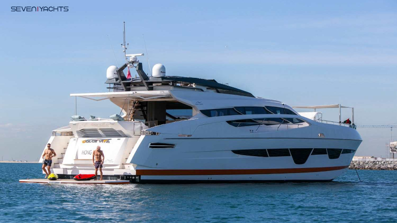 105ft-yacht-dolce-vita